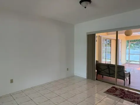 2000 NW 86th Terrace Pembroke Pines FL 33024