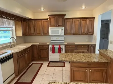 2000 NW 86th Terrace Pembroke Pines FL 33024