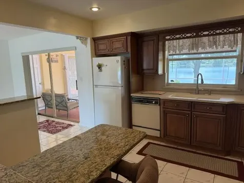 2000 NW 86th Terrace Pembroke Pines FL 33024