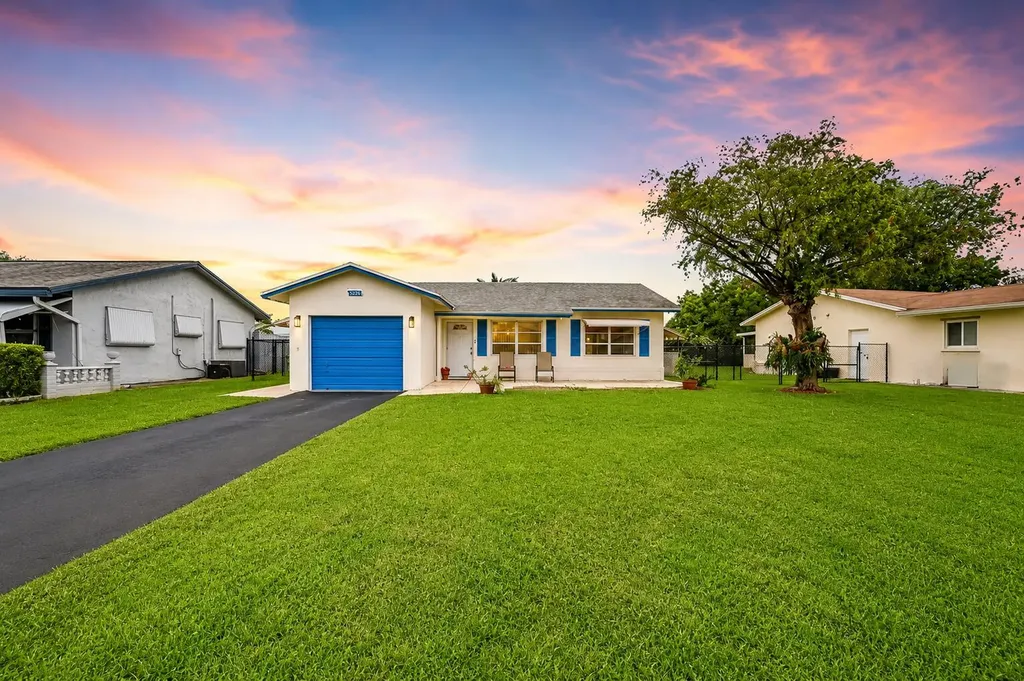 9505 NW 73rd Street Tamarac FL 33321