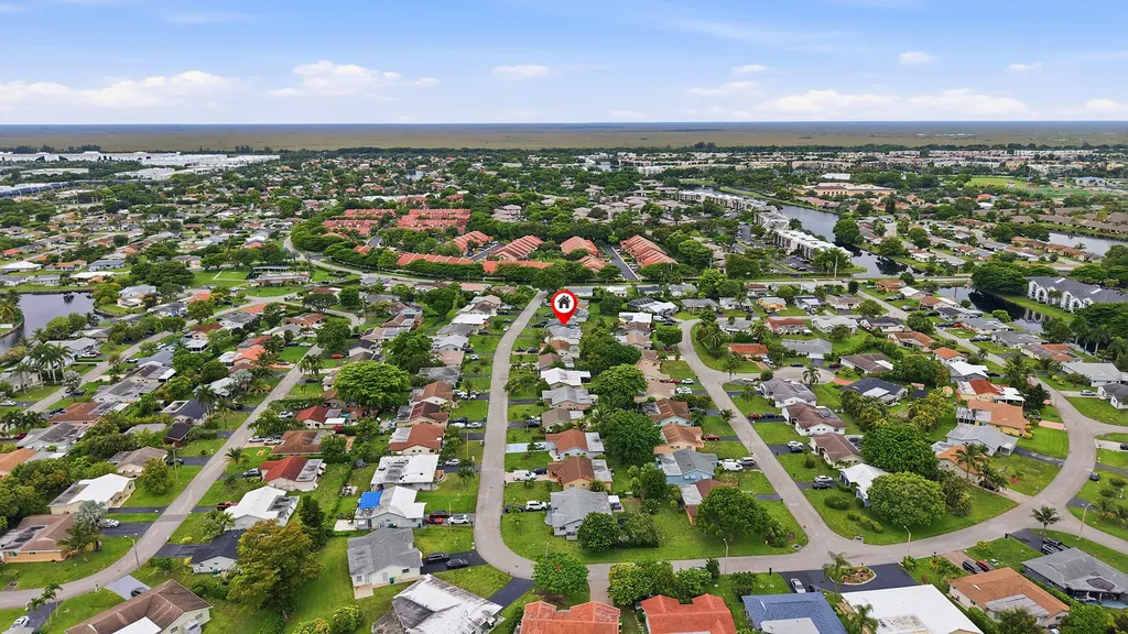 9505 NW 73rd Street Tamarac FL 33321