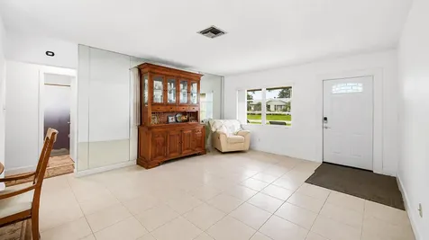 9505 NW 73rd Street Tamarac FL 33321