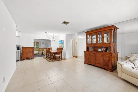 9505 NW 73rd Street Tamarac FL 33321