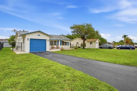 9505 NW 73rd Street Tamarac FL 33321