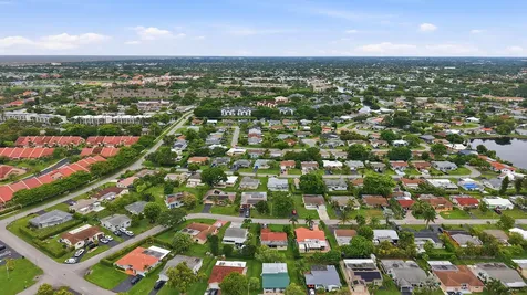 9505 NW 73rd Street Tamarac FL 33321