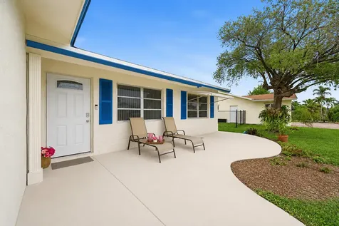 9505 NW 73rd Street Tamarac FL 33321