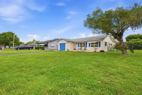 9505 NW 73rd Street Tamarac FL 33321