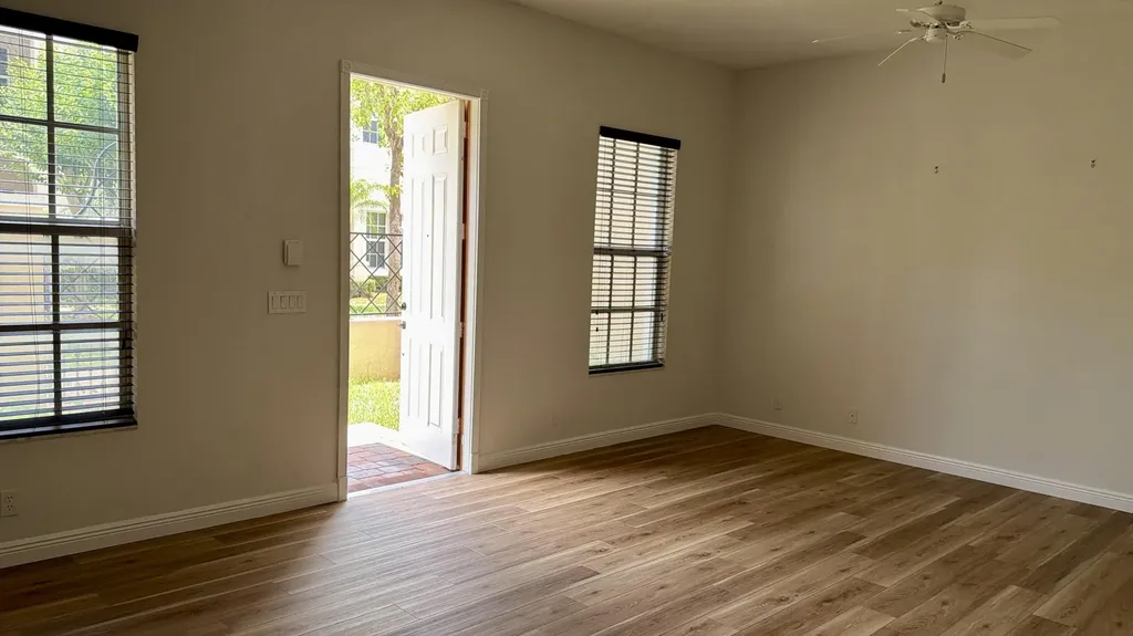 814 NW 82nd Place Boca Raton FL 33487