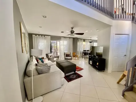 101 SE 15th Avenue Fort Lauderdale FL 33301