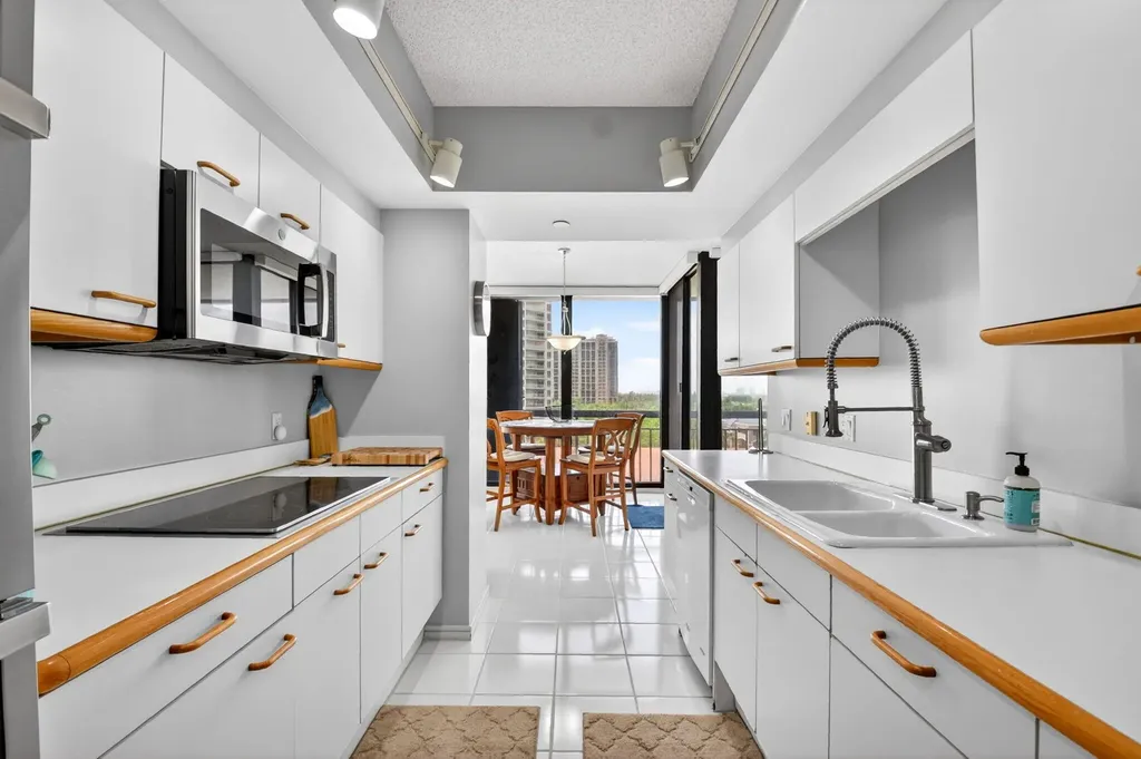 4100 N Ocean Drive Singer Island FL 33404