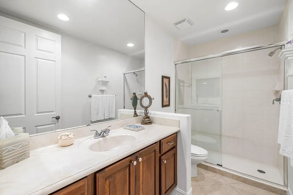 6197 Island Walk Boca Raton FL 33496