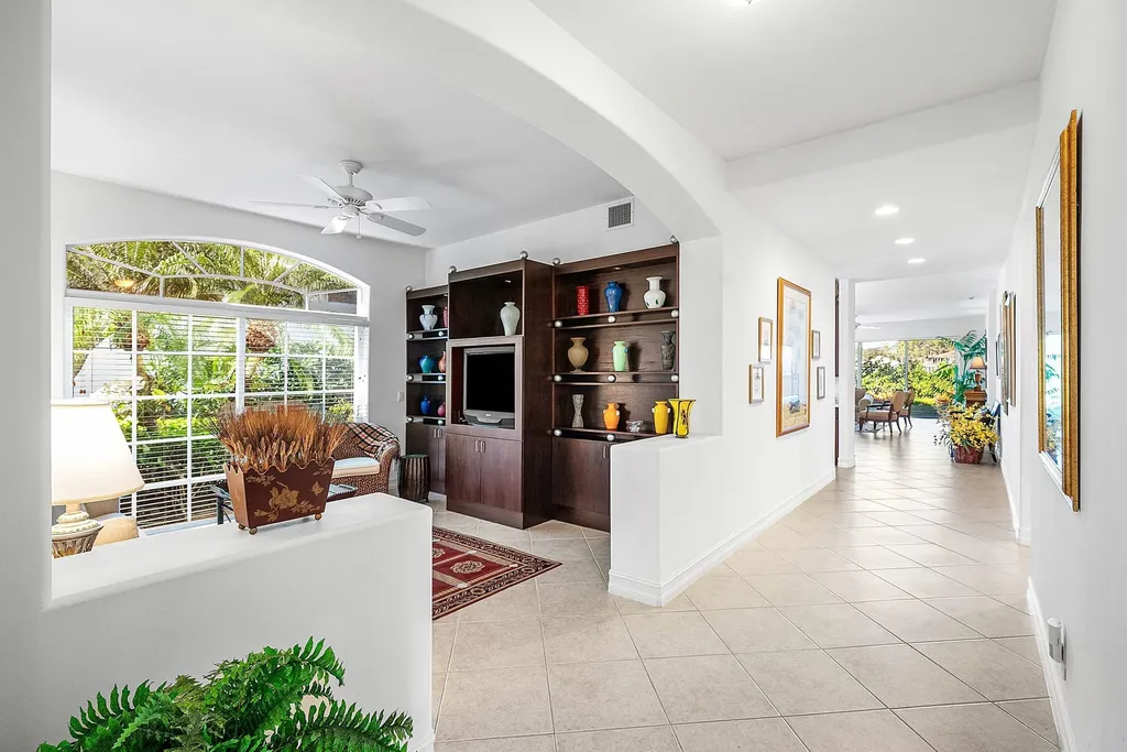 6197 Island Walk Boca Raton FL 33496