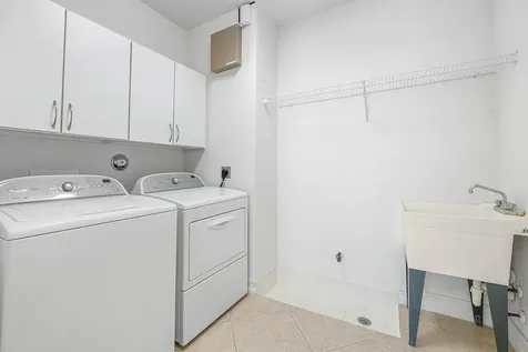 6197 Island Walk Boca Raton FL 33496