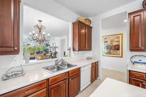 6197 Island Walk Boca Raton FL 33496