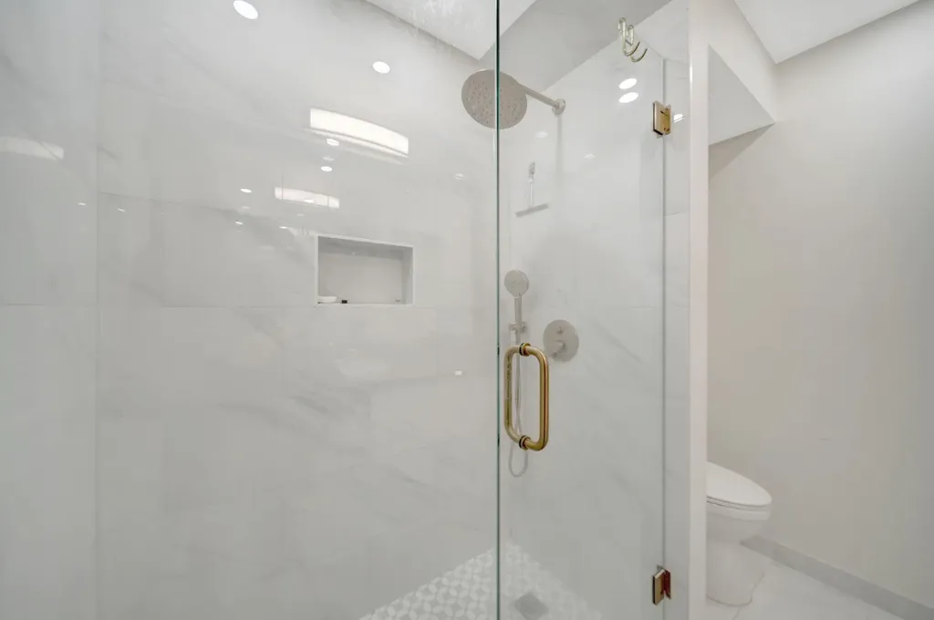 3100 NE 49 Street Fort Lauderdale FL 33308