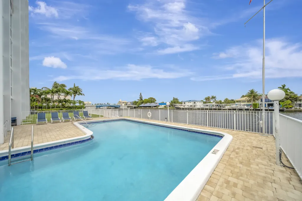 3100 NE 49 Street Fort Lauderdale FL 33308
