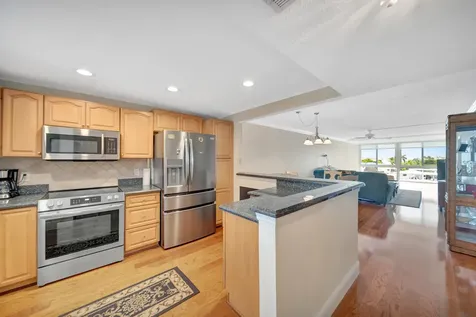 3100 NE 49 Street Fort Lauderdale FL 33308
