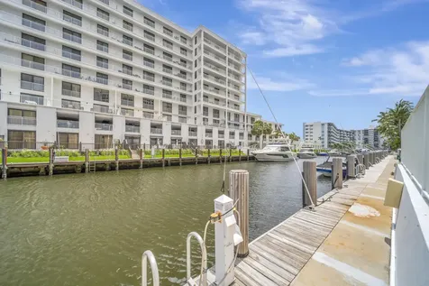 3100 NE 49 Street Fort Lauderdale FL 33308