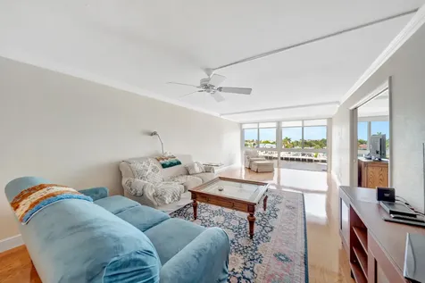 3100 NE 49 Street Fort Lauderdale FL 33308