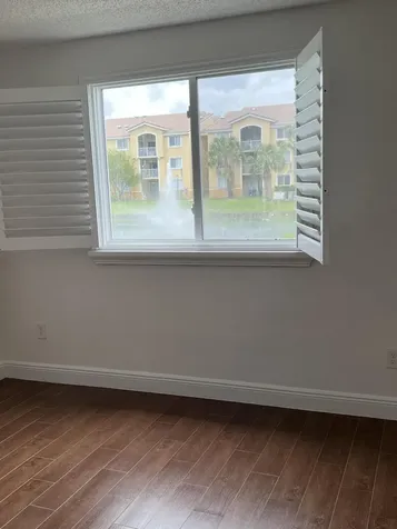 2620 S University Drive Davie FL 33328