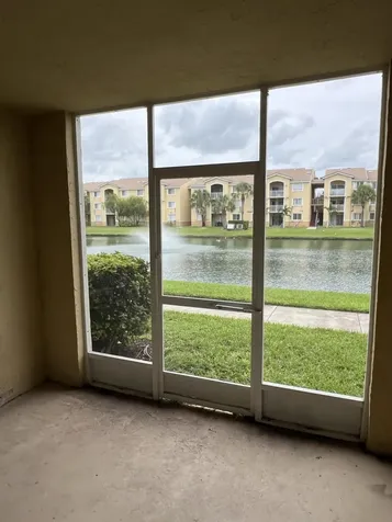 2620 S University Drive Davie FL 33328