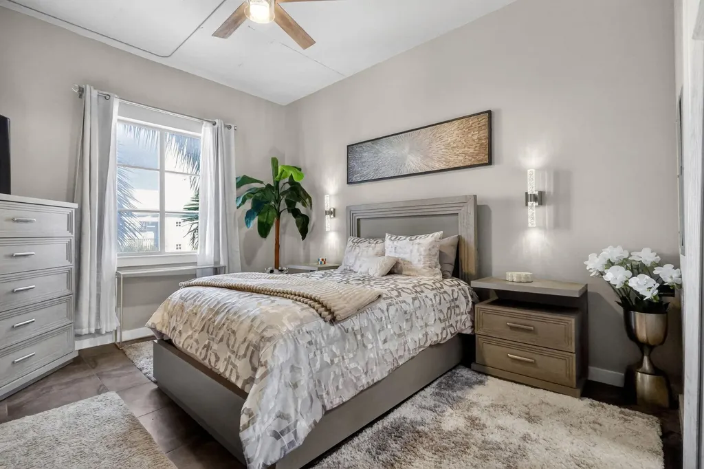 365 SE 6th Avenue Delray Beach FL 33483