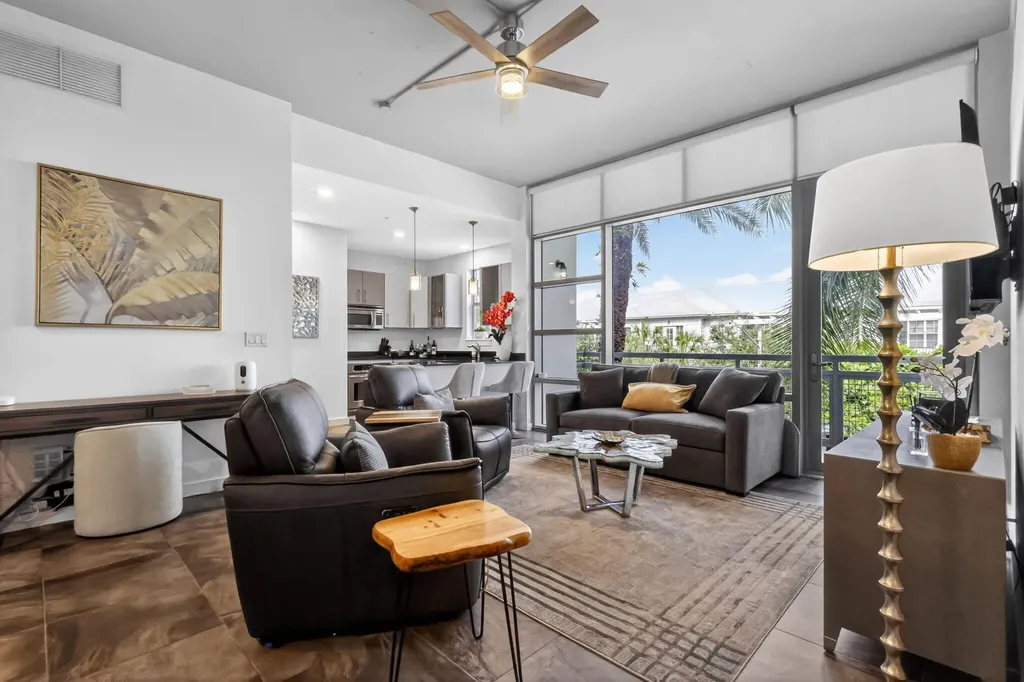 365 SE 6th Avenue Delray Beach FL 33483