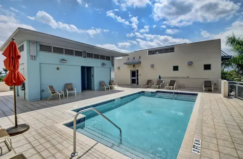 365 SE 6th Avenue Delray Beach FL 33483