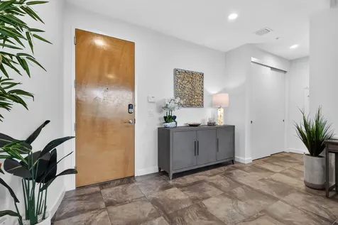 365 SE 6th Avenue Delray Beach FL 33483