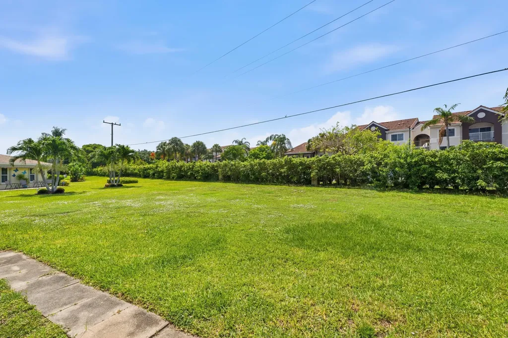 5126 Lakefront Boulevard Delray Beach FL 33484