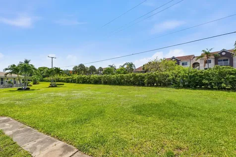 5126 Lakefront Boulevard Delray Beach FL 33484