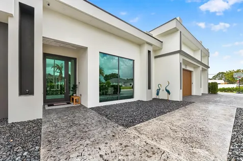 5775 NW Canada Street Port St Lucie FL 34986