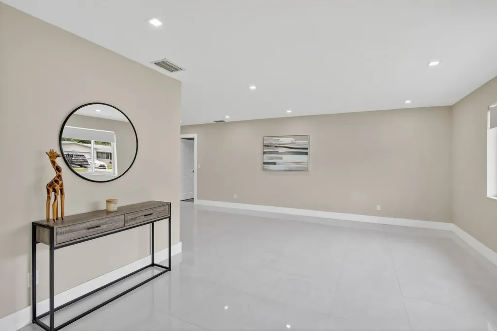 12411 SW 2nd Street Plantation FL 33325