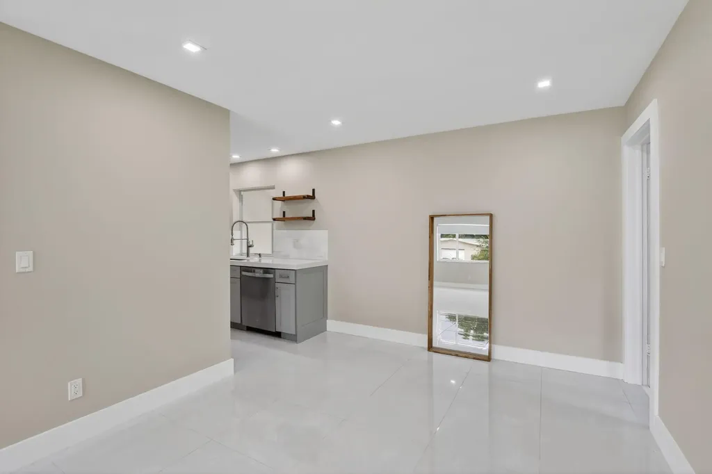 12411 SW 2nd Street Plantation FL 33325