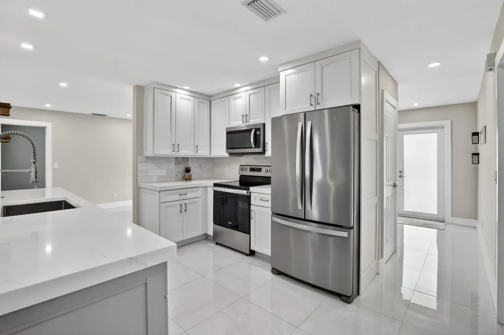 12411 SW 2nd Street Plantation FL 33325