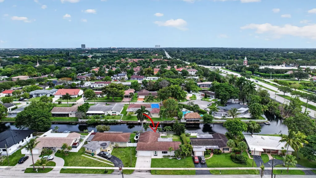 12411 SW 2nd Street Plantation FL 33325