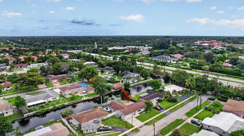 12411 SW 2nd Street Plantation FL 33325