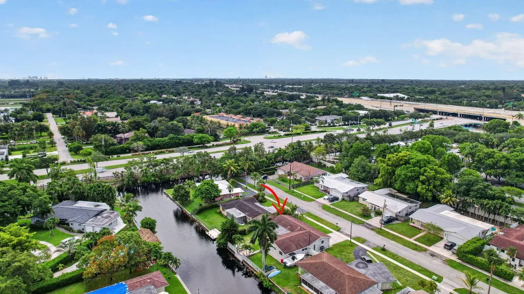 12411 SW 2nd Street Plantation FL 33325
