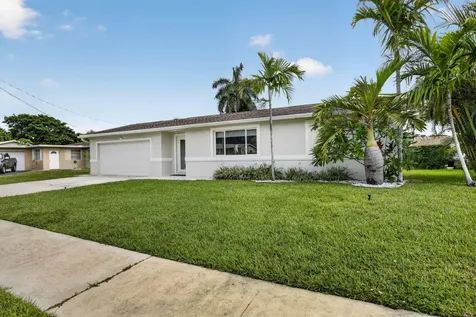 12411 SW 2nd Street Plantation FL 33325