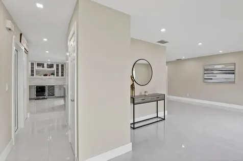 12411 SW 2nd Street Plantation FL 33325
