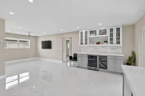 12411 SW 2nd Street Plantation FL 33325