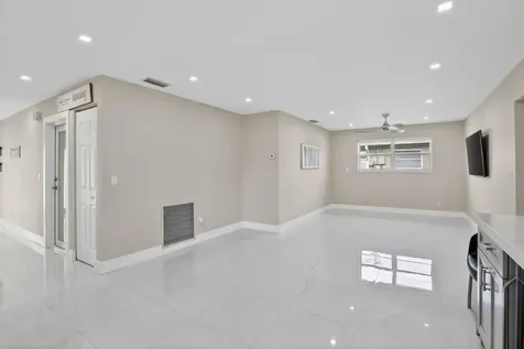 12411 SW 2nd Street Plantation FL 33325