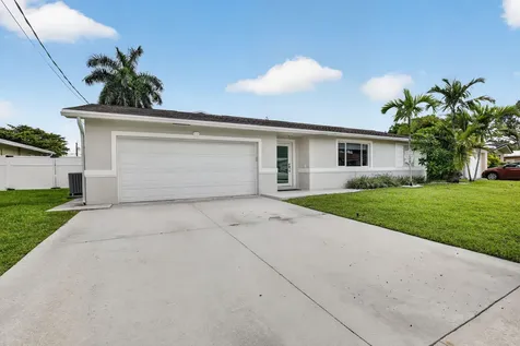 12411 SW 2nd Street Plantation FL 33325