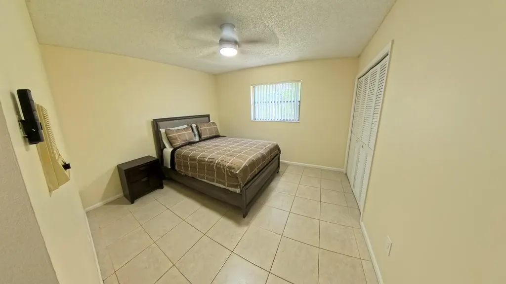 13484 Jonquil Court Wellington FL 33414