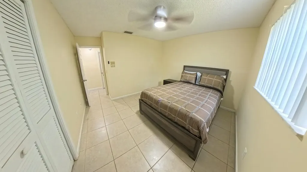 13484 Jonquil Court Wellington FL 33414