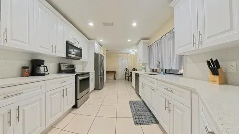 13484 Jonquil Court Wellington FL 33414
