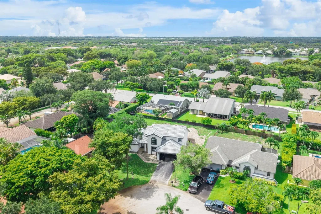4391 NW 51st Street Coconut Creek FL 33073