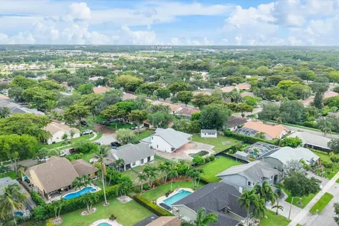 4391 NW 51st Street Coconut Creek FL 33073