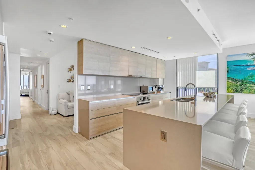 106 Inlet Way Palm Beach Shores FL 33404