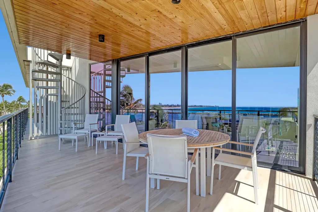 106 Inlet Way Palm Beach Shores FL 33404